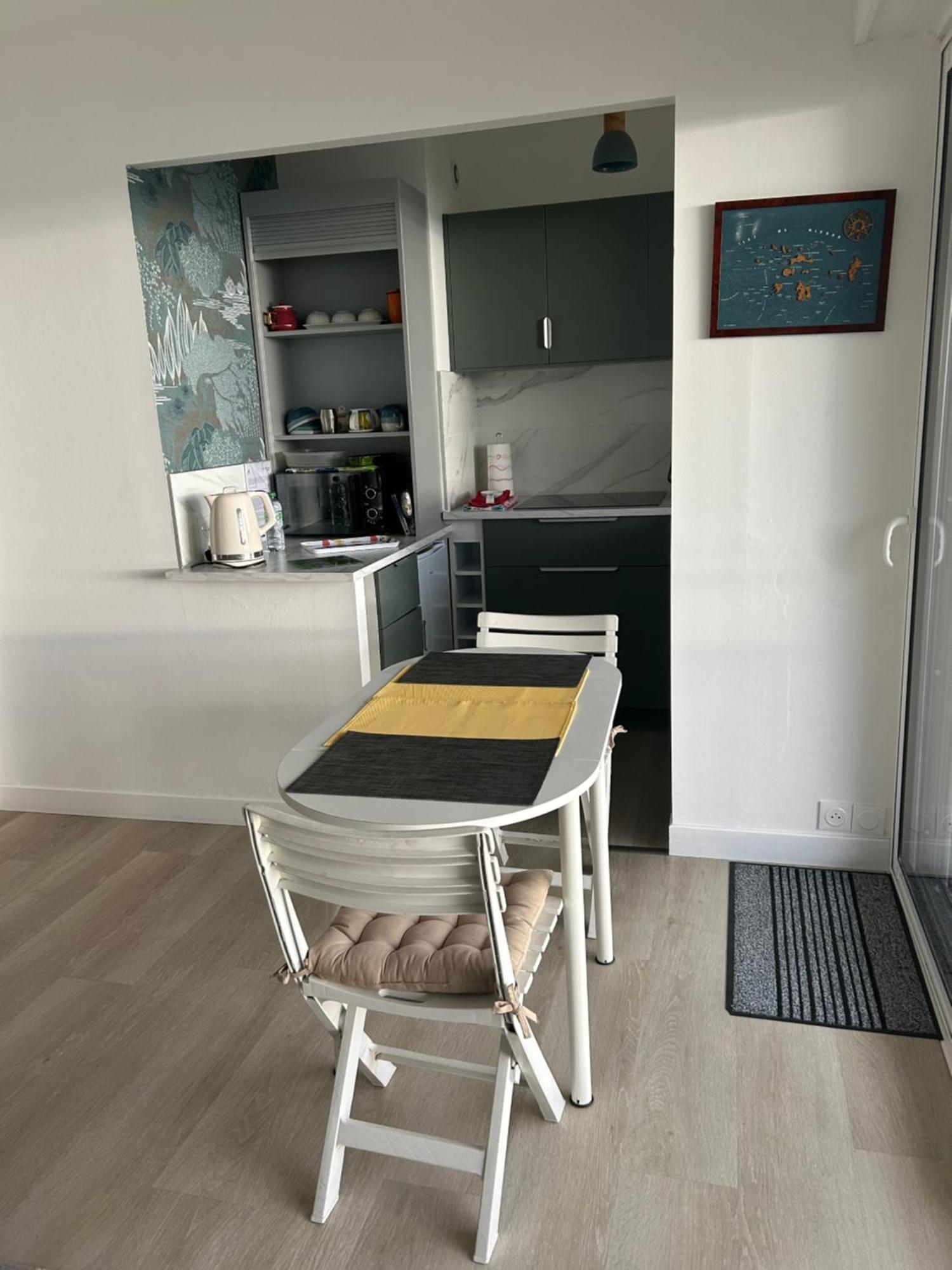 Face A La Stationnement Privatif Apartment